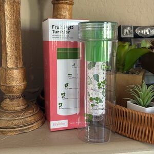 NIB. Fabfitfun Tumbler